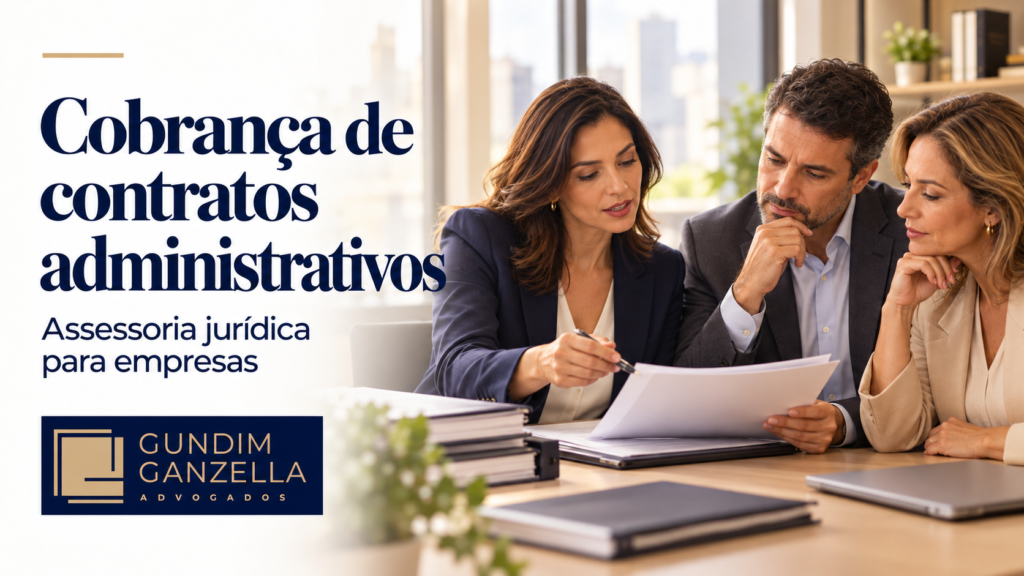Assessoria jurídica para cobrança de contratos administrativos: profissionais analisam documentos, com logotipo Gundim Ganzella Advogados